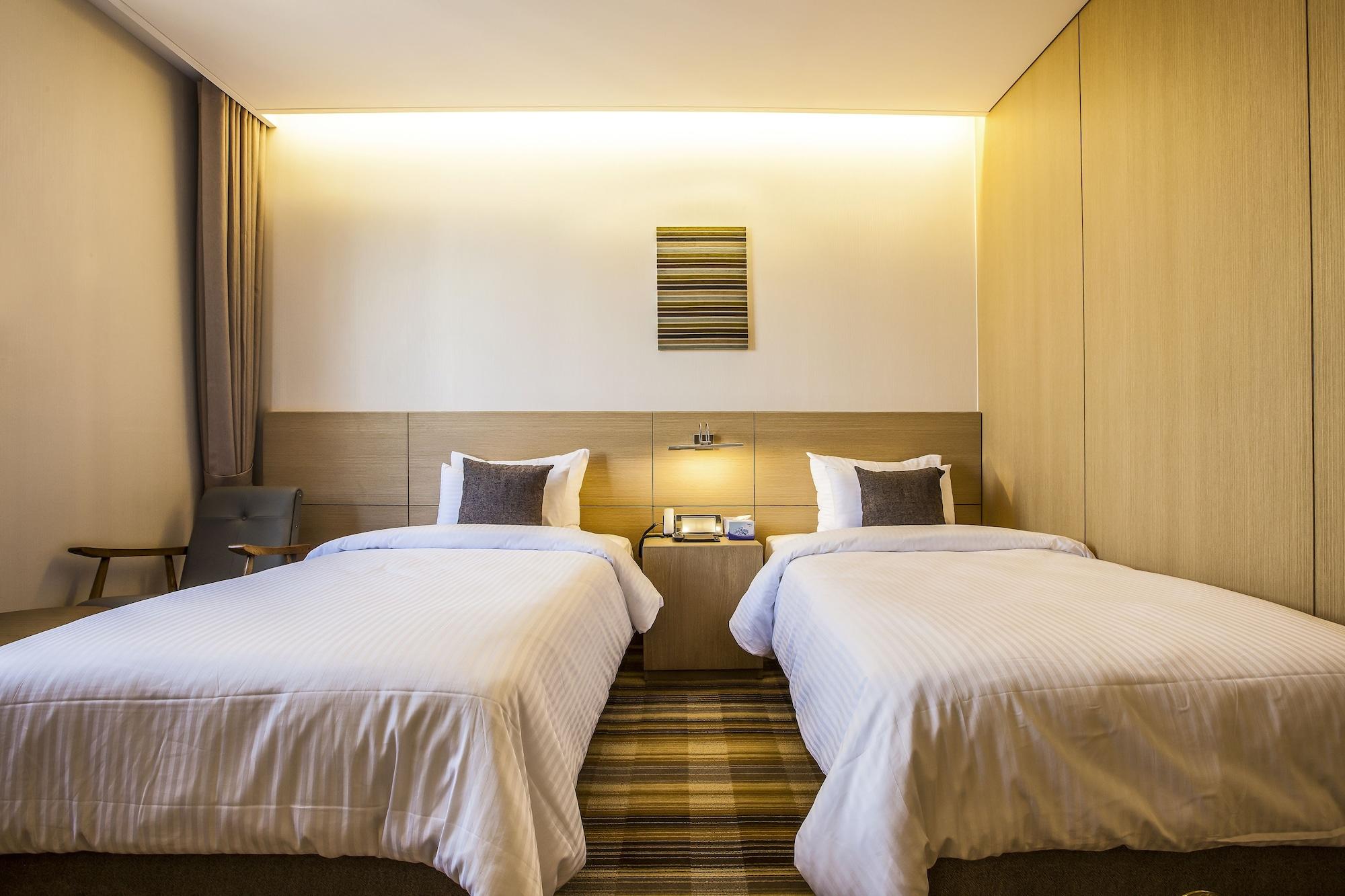 Hamilton Hotel Seoul Exterior photo