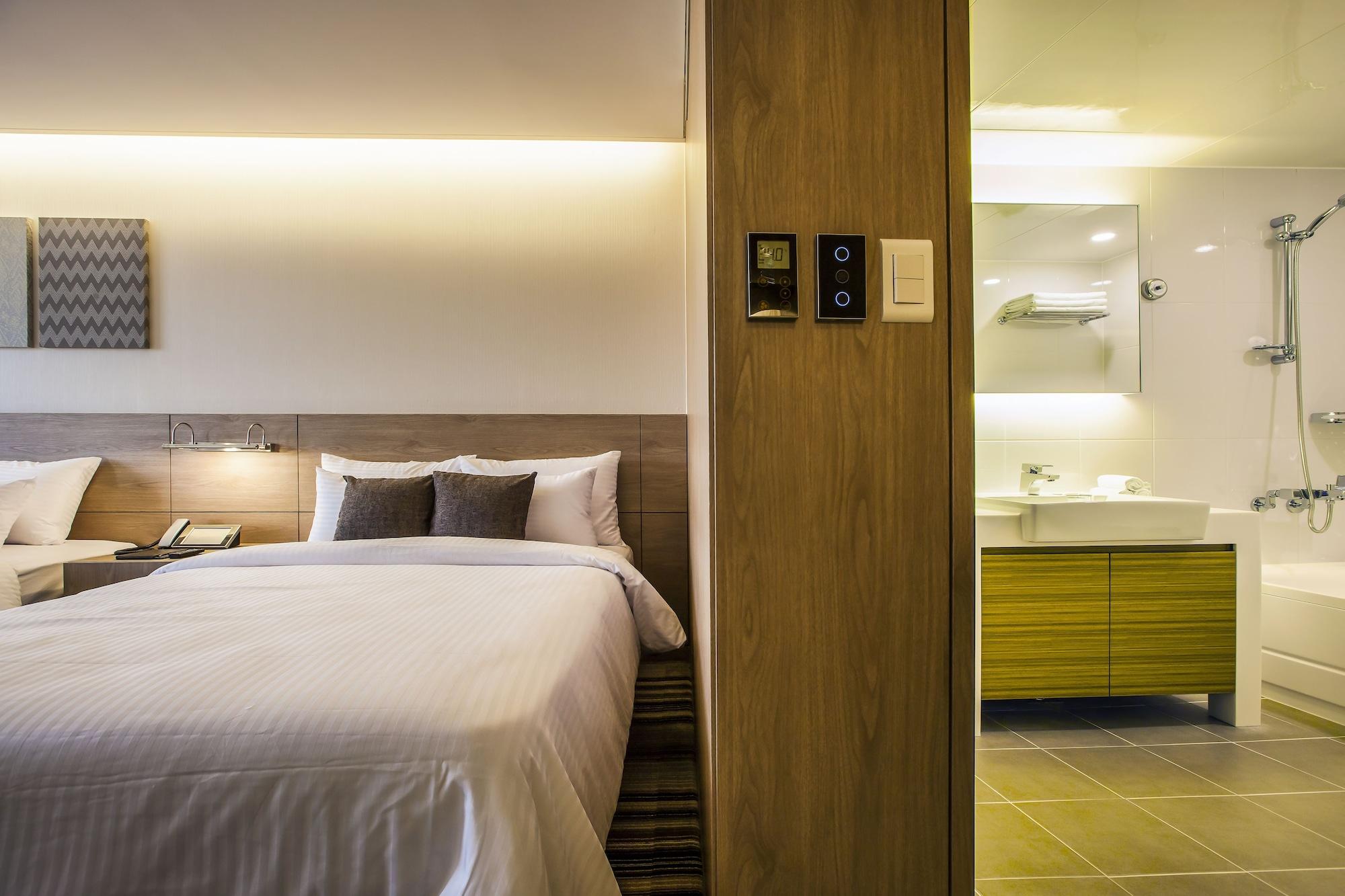 Hamilton Hotel Seoul Exterior photo