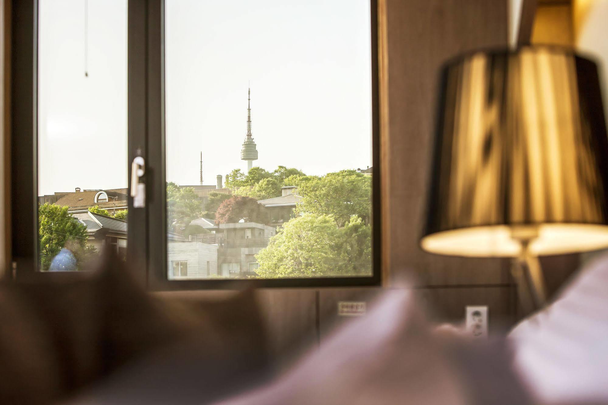 Hamilton Hotel Seoul Exterior photo